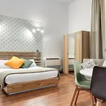 Appartamento Atrhome - Canova Essential *