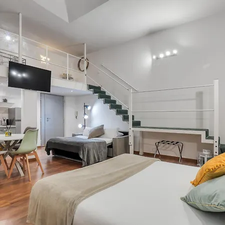 Atrhome - Canova Essential Apartamento